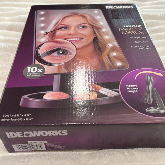 Idea Works Light-Up Makeup Mirror. 16 Bright LEDs, Built-in Tray, Touch on/off. - Picture 4 of 4